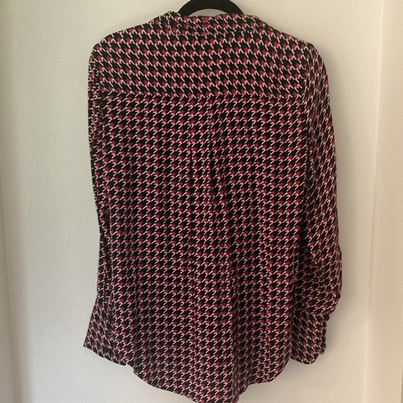 Equipment Luis Blouse in Amaranth, sz M - Picture 3 of 5